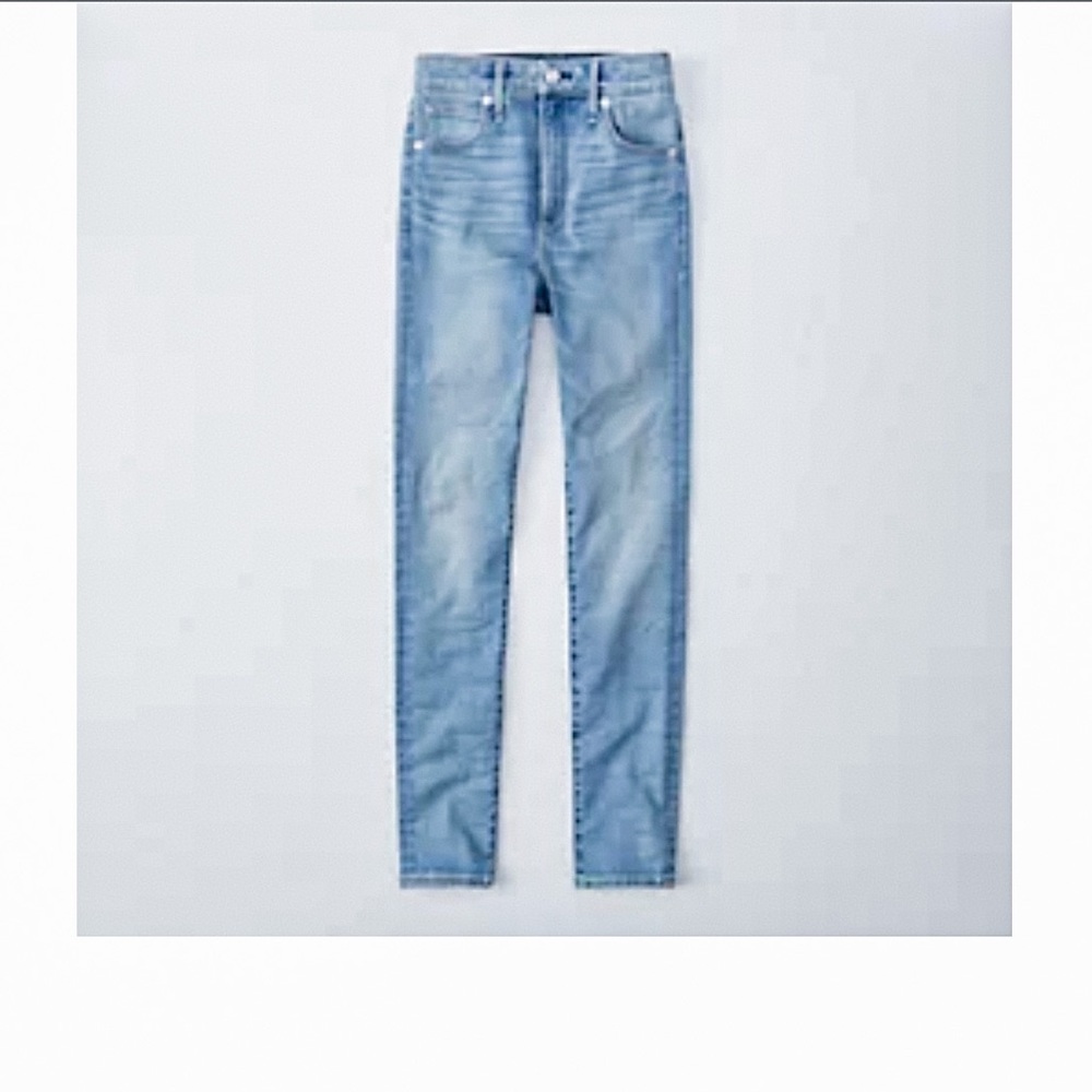 A&F HIGH RISE SUPER SKINNY JEANS